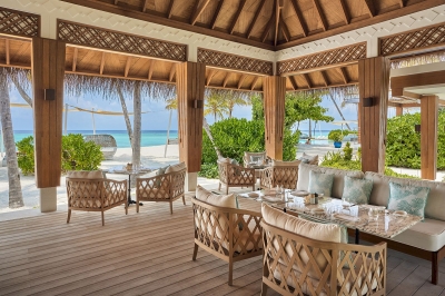 Shimmers � Dining at Jumeirah Olhahali Island Maldives