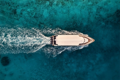 Sail a Private Yacht � Experience at Jumeirah Olhahali Island Maldives