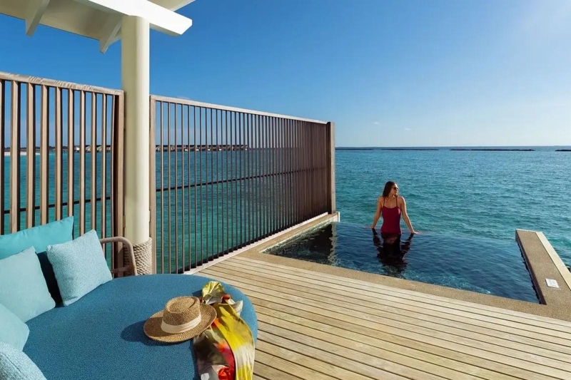 Deluxe Water Villa with Pool