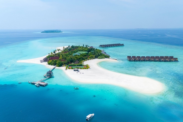 Dhigufaru Island Resort � Resort View 2