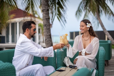 Thundi Pool Bar � Dining at Dhigufaru Island Resort