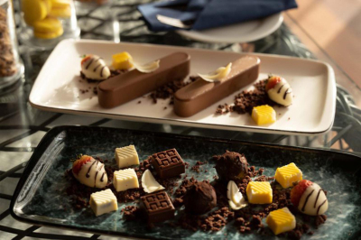 IN-VILLA DINING � Dining at Madifushi Private Island