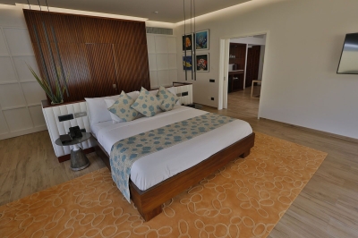 Royal Beach Villa with Pool 3BR � Photo 2