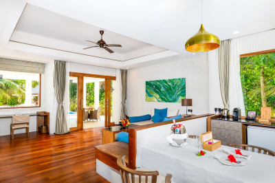 Deluxe Beach Residence with Lap Pool � Photo 2