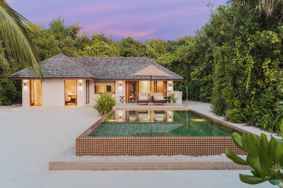 Deluxe Sunset Beach Villa with Pool � Photo 1