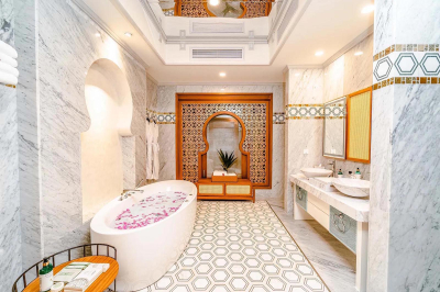 Grand Beach Residence with Sunrise Pool (3BR) � Photo 5