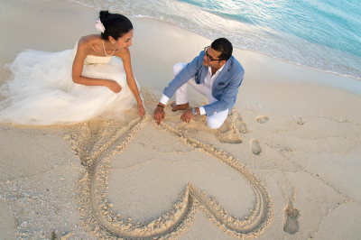 Romantic Celebrations � Experience at Hideaway Beach Resort & Spa Maldives