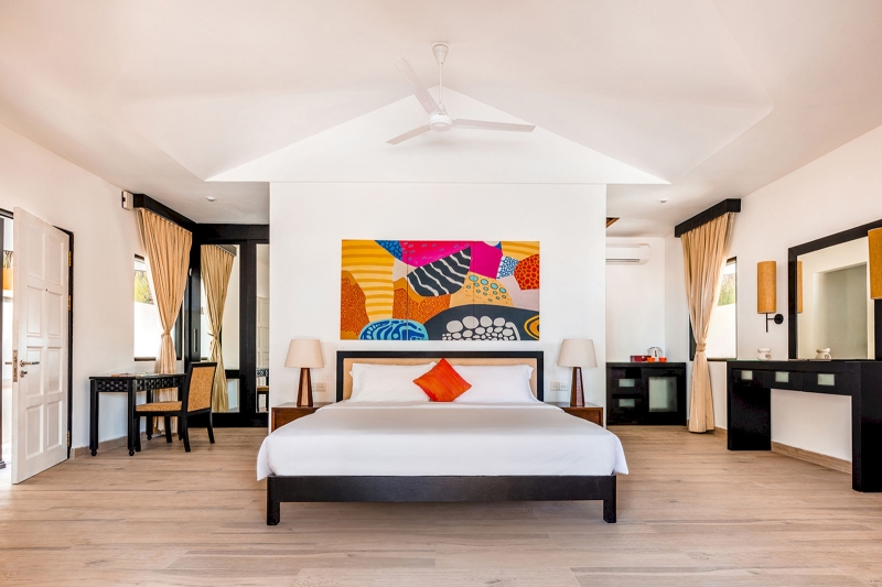 Deluxe Beachfront Pool Villa