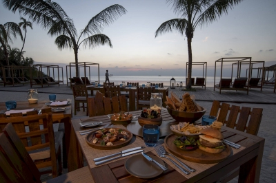 CAFÉ DEL SOL � Dining at The Residence Maldives at Dhigurah