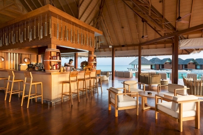 Ralu Overwater Lounge Bar � Dining at Heritance Aarah Maldives