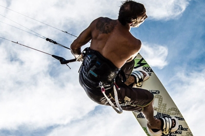 Kite Surfing � Experience at Heritance Aarah Maldives