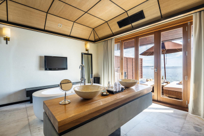 DELUXE WATER VILLA WITH PLUNGE POOL � Photo 4