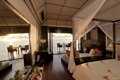 SUNSET WATER SUITES � Photo 3