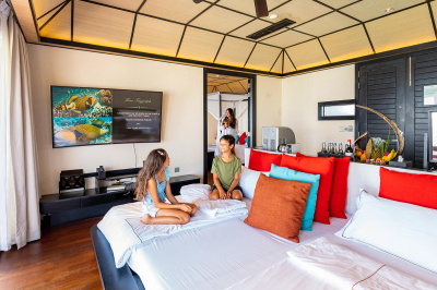 SUNSET WATER SUITES � Photo 4