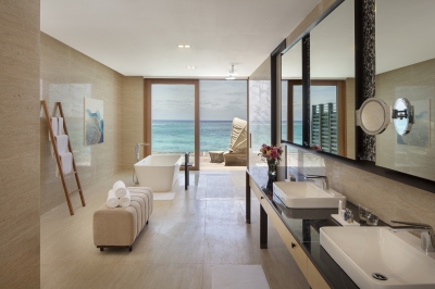 Three Bedroom Presidential Overwater Villa with Pool � Photo 5