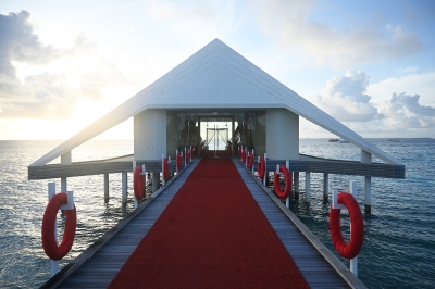 Overwater Wedding � Experience at Radisson Blu Resort Maldives