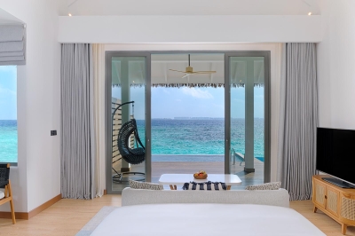 Overwater Pool Villa � Photo 4