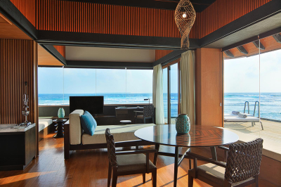 Heavenly Overwater Villa Pool � Photo 2
