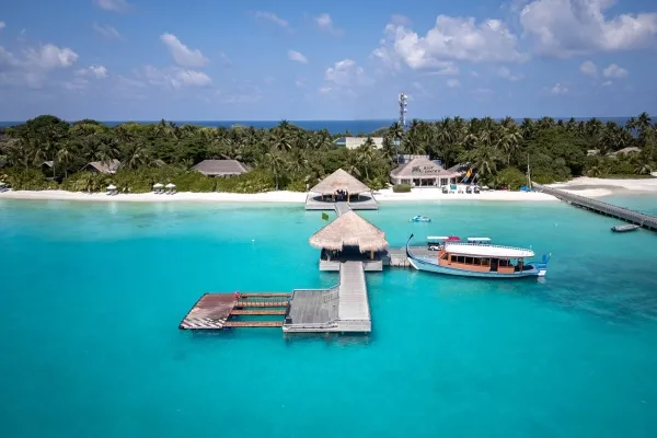 Home to the Longest Pool — Only at Serrufen Fushi